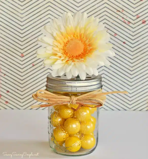yellow-daisy-mason-jar-vase-1