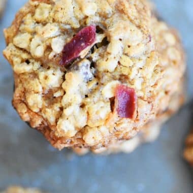 Bacon-oatmeal-chocolate-cookies-stack