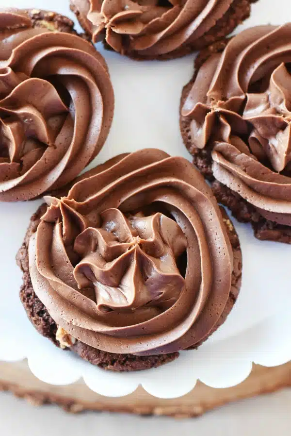 chocolate-buttercream-frosted-cookies