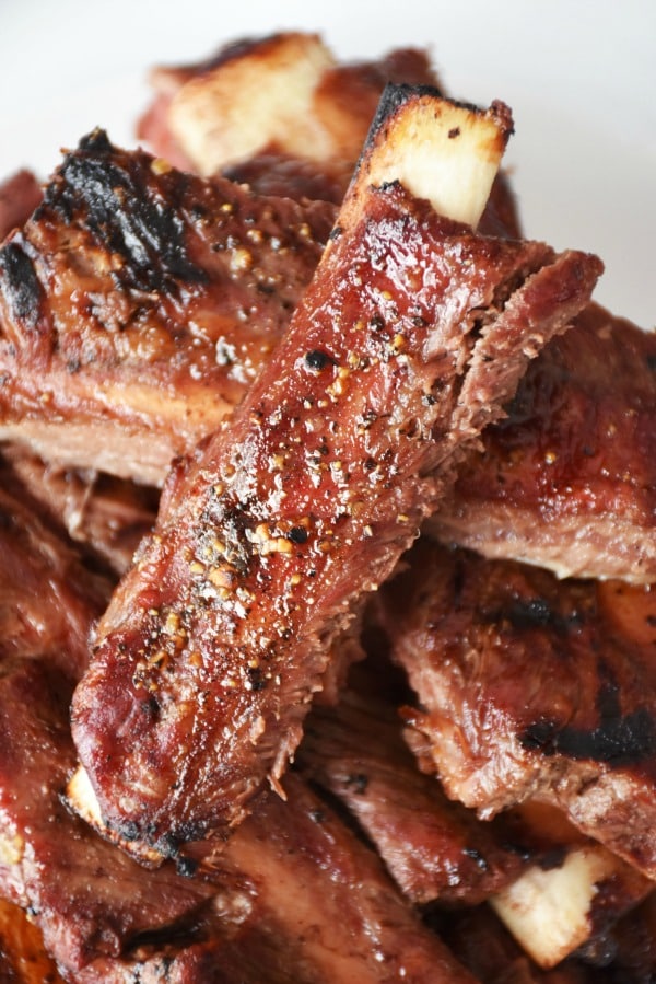 Dry Rubbed Beef Grilled Ribs