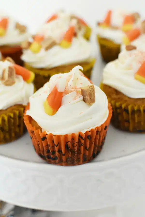 Pumpkin Cupcakes with Candy Corn pieces1