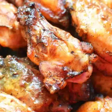 Crispy golden brown Dr. Pepper baked chicken wings.