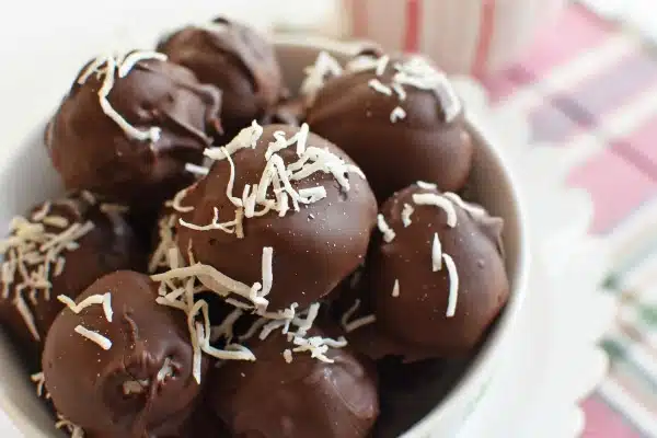 Dark Chocolate Coconut Truffles1