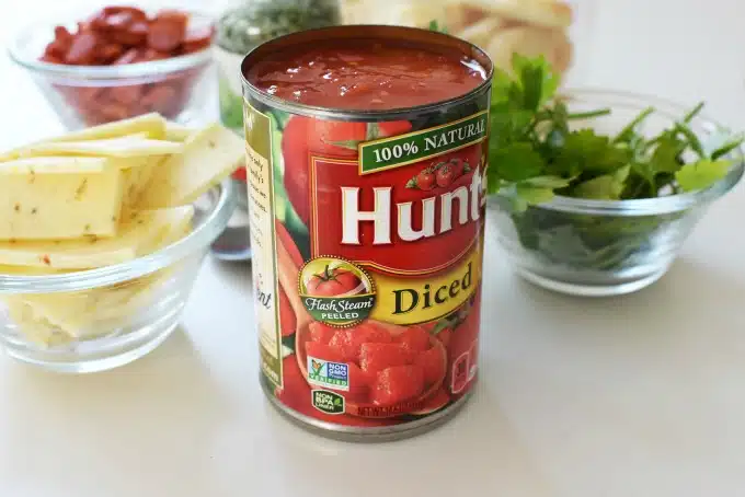 Hunts Diced Tomato Can1