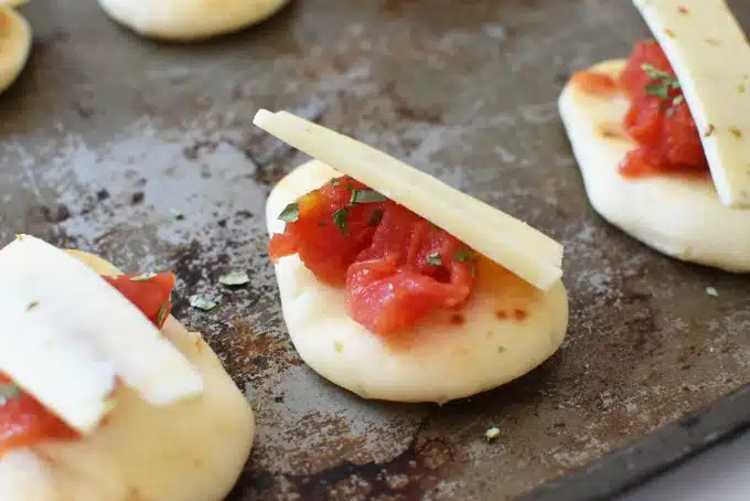 Mini Naan Pizzas1