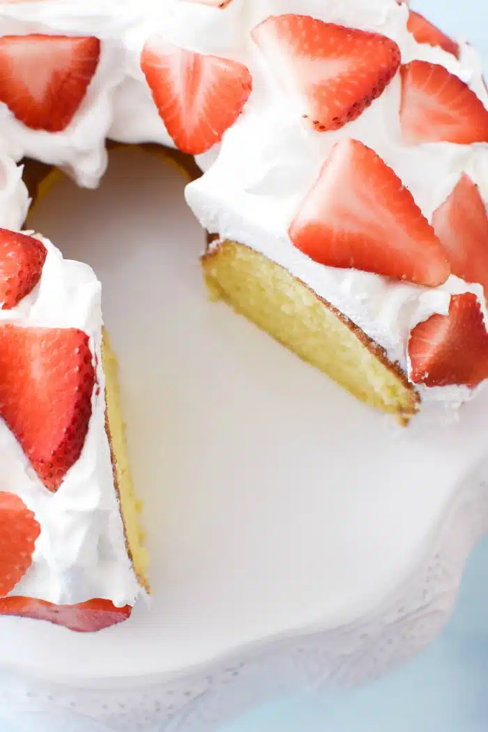 Strawberries and Cream lemon cake 1