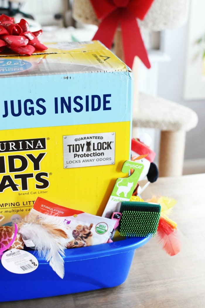Cat Litter Box Gift Basket 1