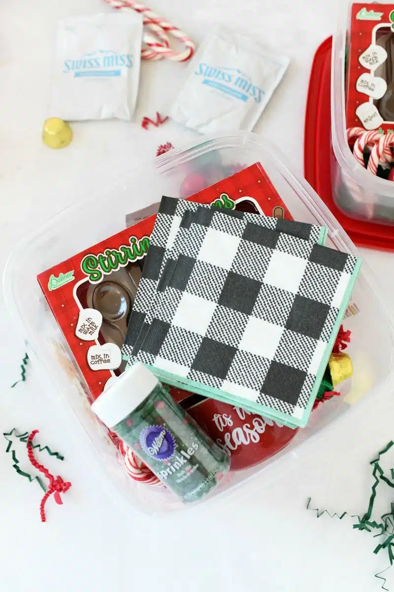 Hot cocoa gift idea with plaid napkins and sprinkles. 