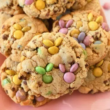 M&Ms shaped like a bunny on thick chocolate chip cookies.